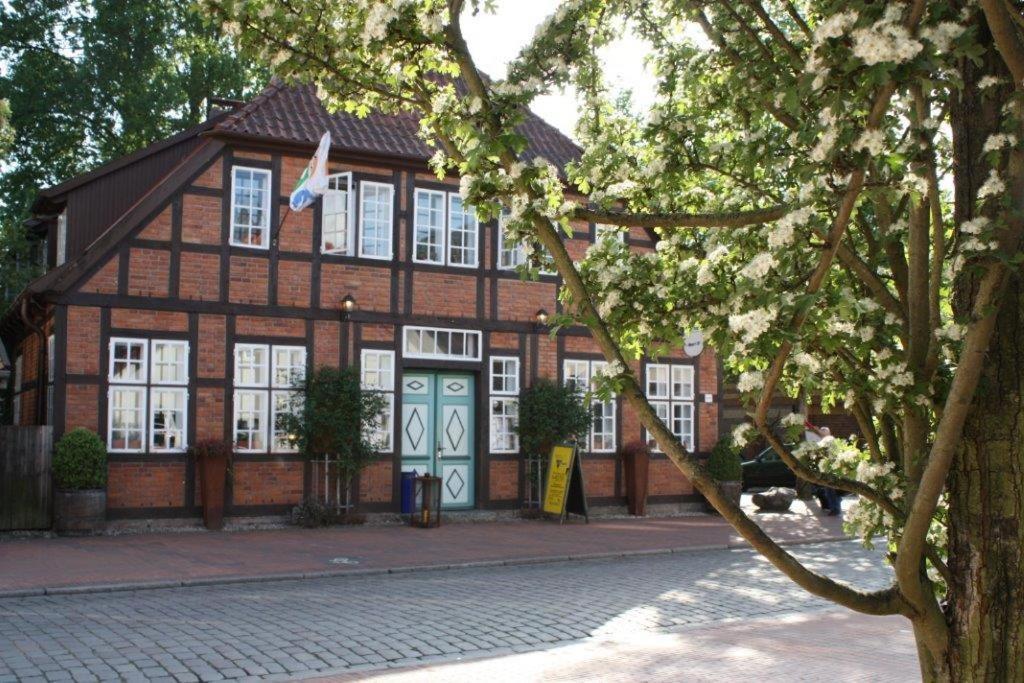 Hotel Kontraste Neumünster Zewnętrze zdjęcie