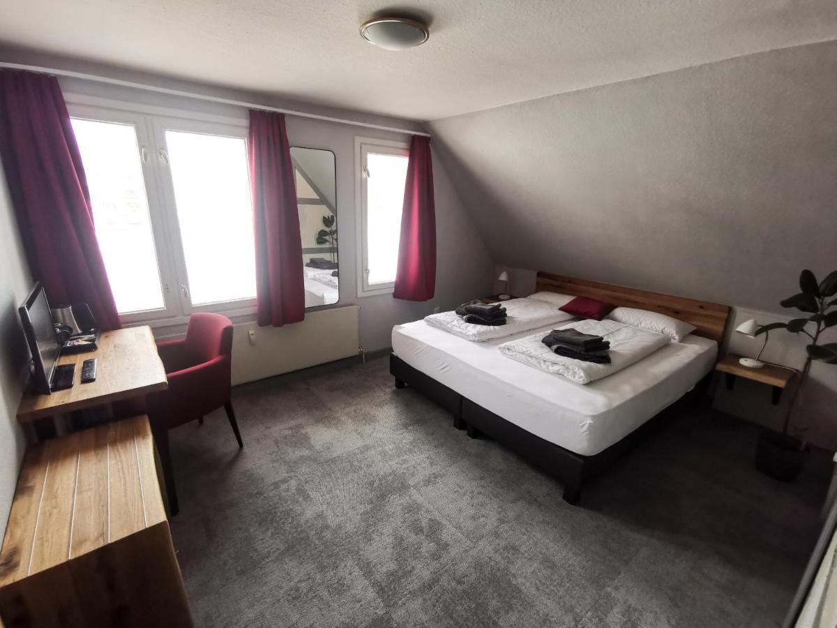 Hotel Kontraste Neumünster Zewnętrze zdjęcie