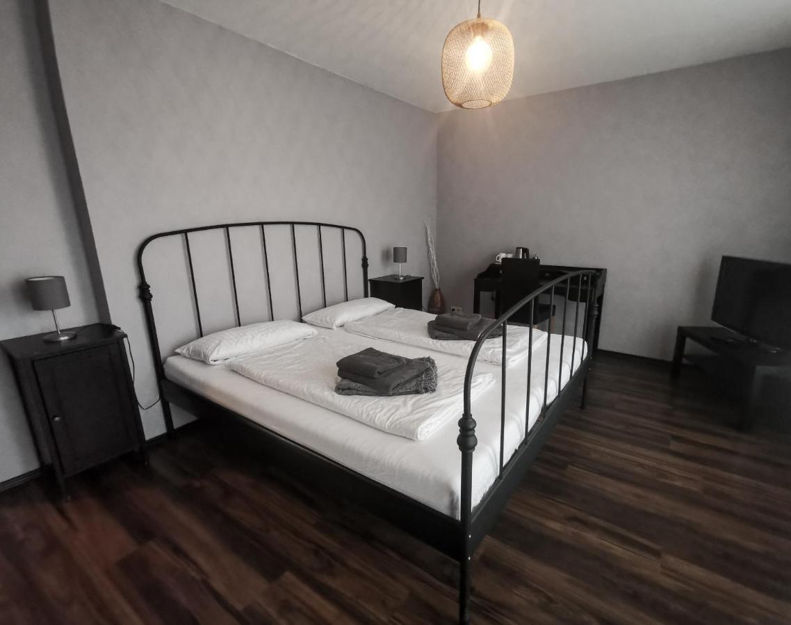 Hotel Kontraste Neumünster Zewnętrze zdjęcie